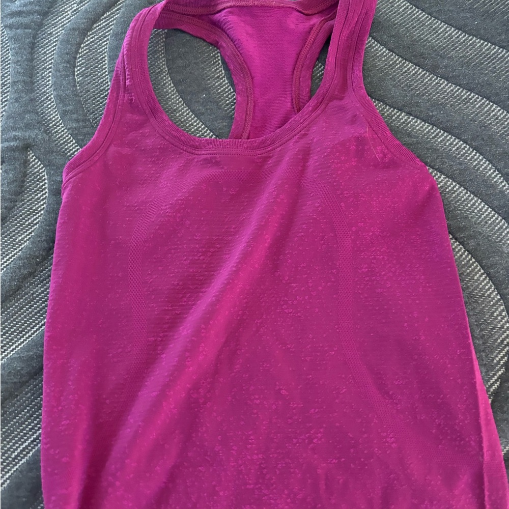 lululemon top